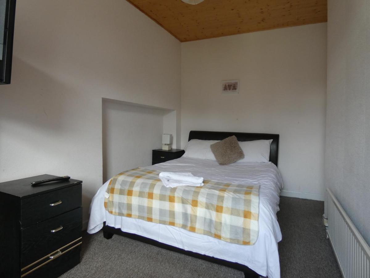 Hotel Hill Breeze House Merthyr Tydfil Exterior foto